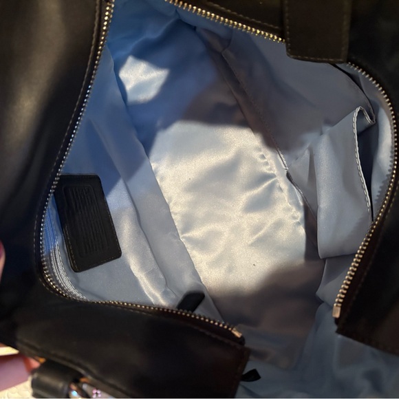 EUC Coach Black Leather Shoulder Bag - Picture 3 of 4